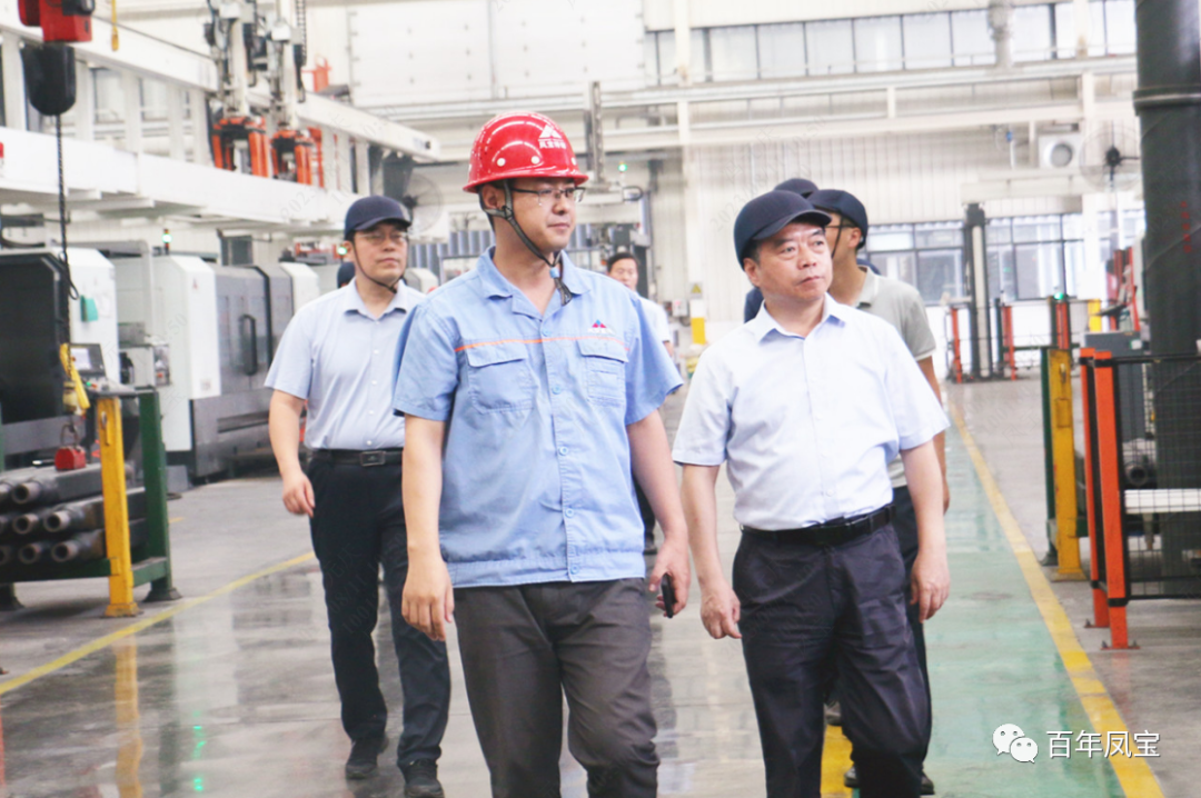 安阳市政协副主席侯合柱到九游体育（中国）集团调研指导工作