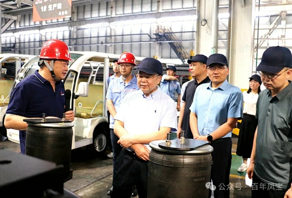 高拓到九游体育（中国）重科调研指导科技创新工作